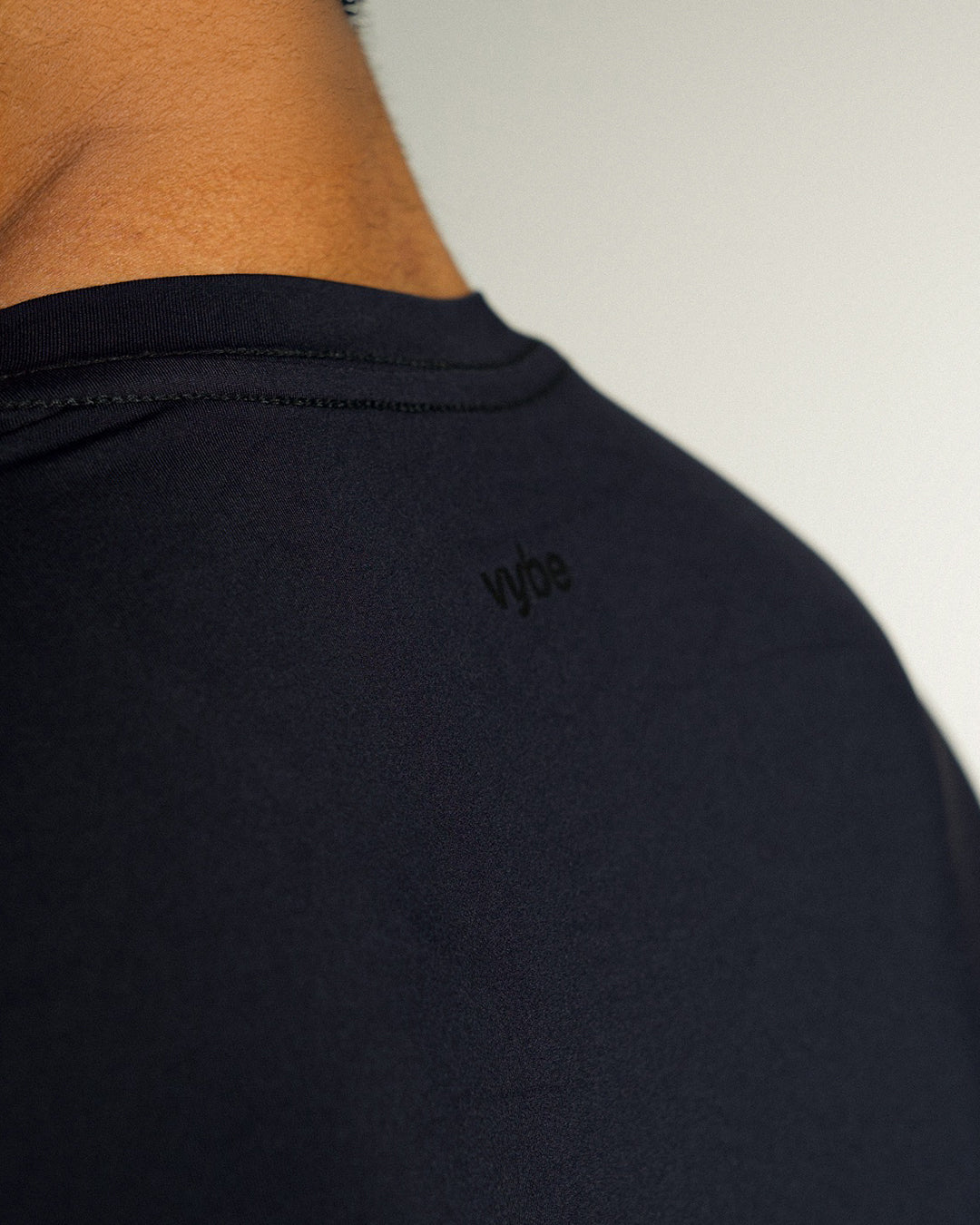 Camiseta Dry Essential - Preta